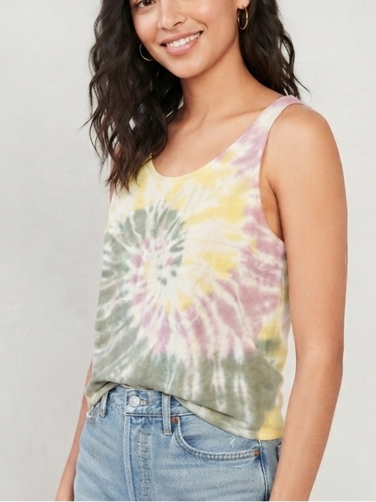 Old Navy Tops - Old Navy Tie-Dye Lightweight Sweatshirt Tank Top. NWT. Women’s Medium